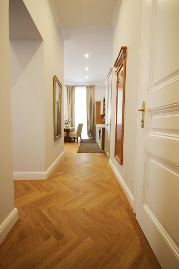 Stilvolles Apartment In Zentraler Lage 비엔나 외부 사진